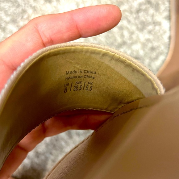 Aldo Rhinestone Slide Sandals size 8 EUC - Picture 3 of 4